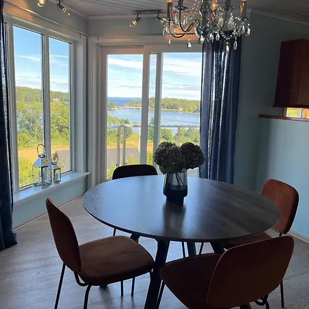 Escape The Heat - Enjoy A Cool Summer By The Fjord In Norway بيت للعطل هُتّين